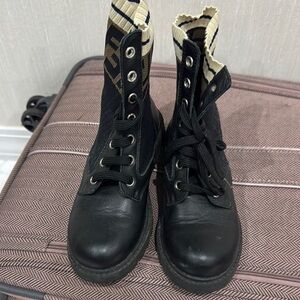 Stylish Black kids Boots